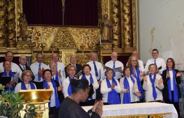 CONCERTODENATALPELOCORODAUNIVERSIDADESNIORPADREJOAQUIMESPANCADEVILAVIOSA_C_0_1594732440.